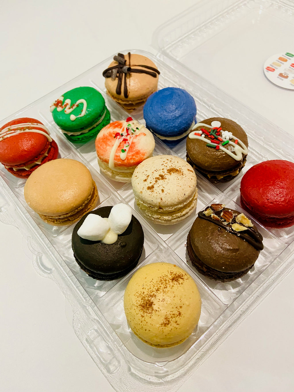 Holiday Macaron Set