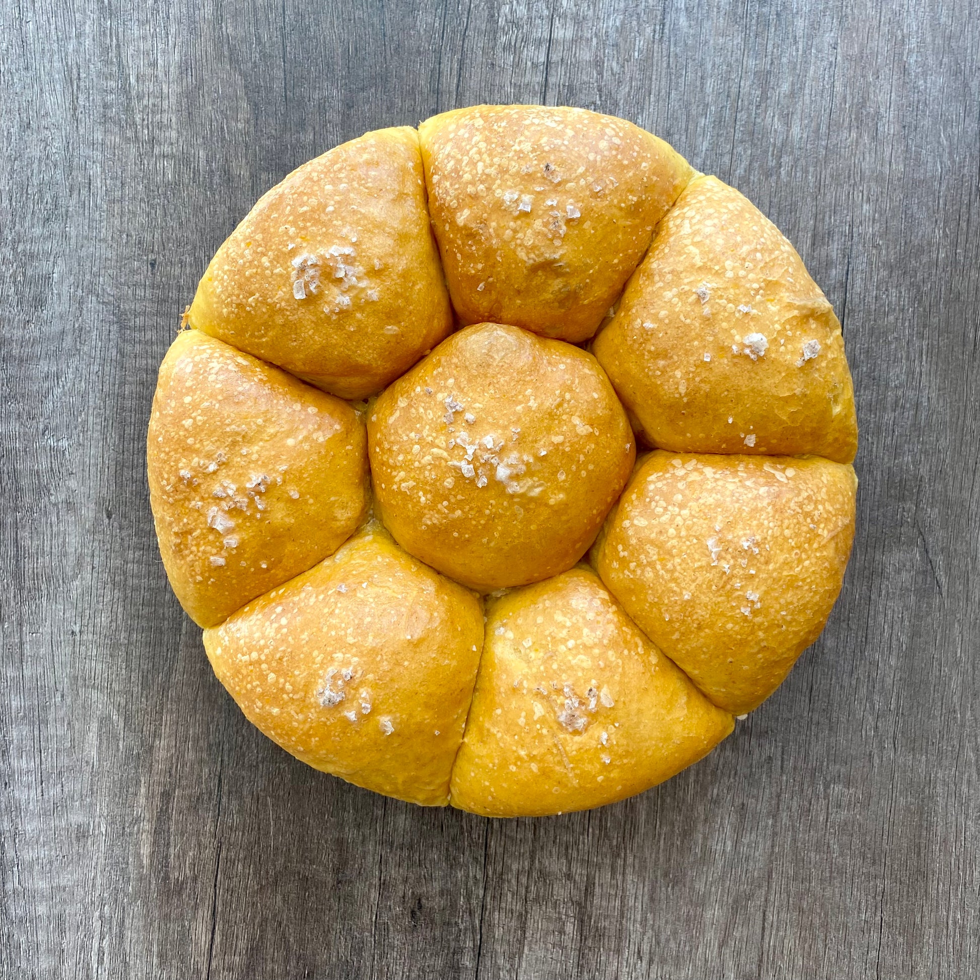 Sweet Potato Dinner Rolls (8)